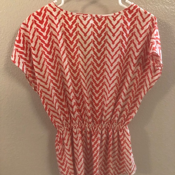 Red & white chevron peplum top - Picture 3 of 3